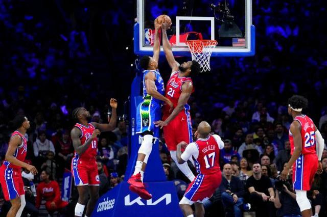 B体育官方首页-残阵76人一波流带走雄鹿 恩比德继续MVP级别表现