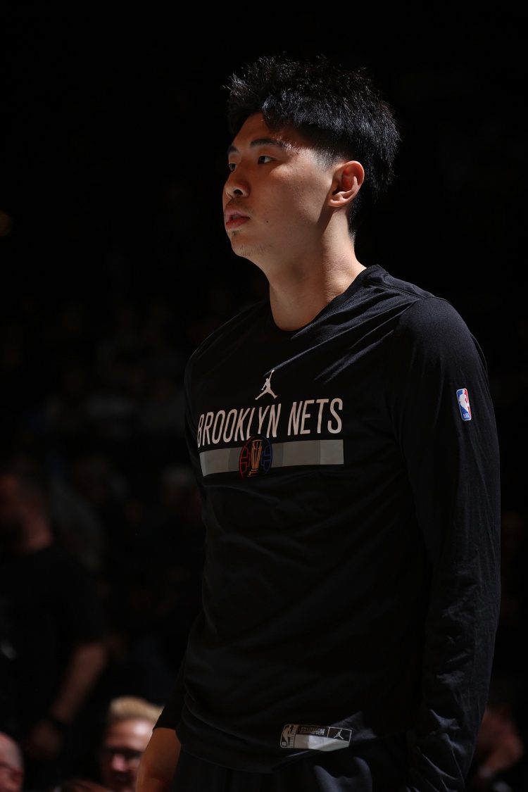 B体育赛事资讯-伤病退散！近年ACL重伤球员一览：克莱饮恨甲骨文 罗斯令人意难平