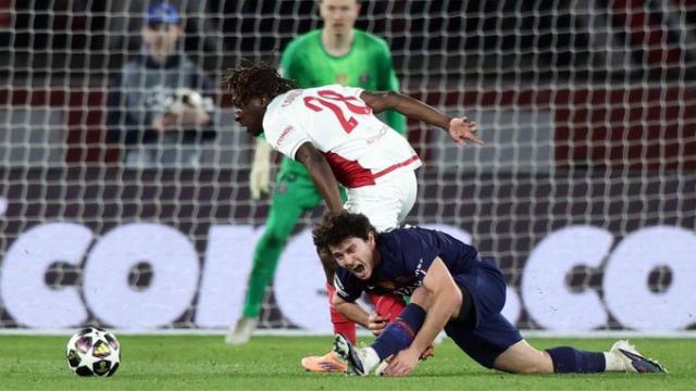 1772066364967028891.jpg B体育官方首页-【欧冠】两回合多打一人,大巴黎总分5比4赢下内战