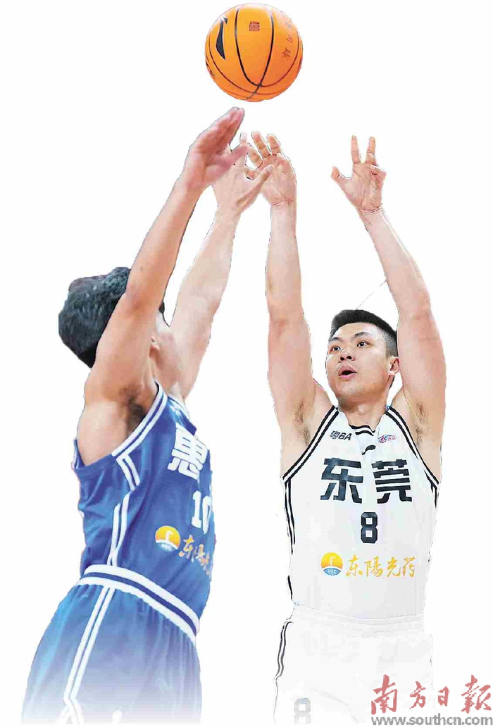 B体育官方首页-粤BA赛场热血与温情交织|东莞队|东莞|篮球|观众席|常平_新浪体育_新浪新闻