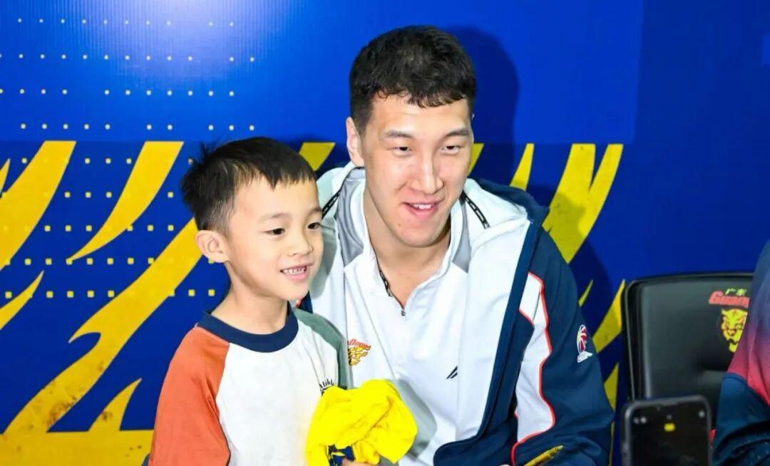 B体育官方首页-华南虎攻破广厦主场不败金身
